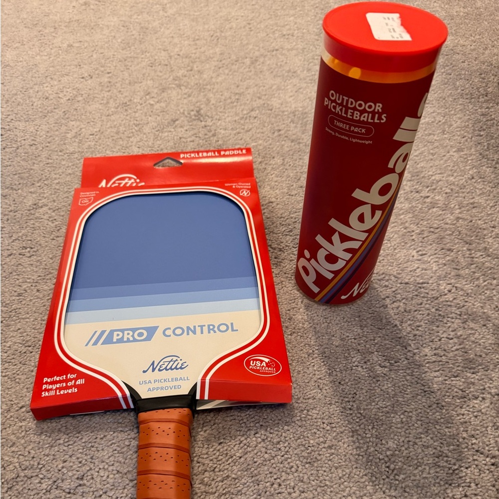 Nettie Pro Control Pickleball Paddle with Balls & Professor Pickleball backpack.